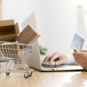 Commande et paiement sur site web e-commerce